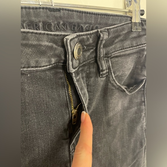 👖American Eagle Black Hi-Rise Jegging Jeans👖 - Picture 2 of 8